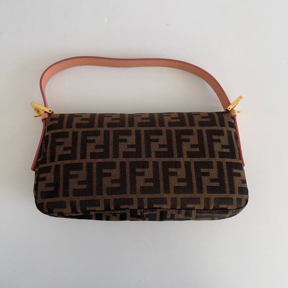 Vintage Fendi Enamel Flower Buckle Zucca Baguette - Picture 4 of 7